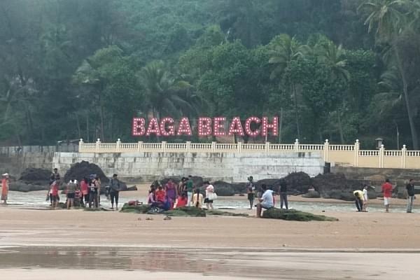 Tourists at Baga Beach, Goa( Pic: Twitter)