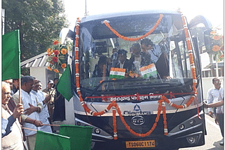 Chief Minister of Uttarakhand Trivendra Singh Rawat had flagged off the trial run of the first electric bus from Dehradun to Mussourie on October 9 (Photo Credit : Twitter handle of CM Trivendra Singh Rawat)