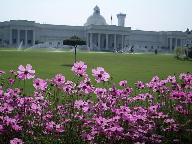 A view of IIT-Roorkee campus (Image via Wikimedia Commons)