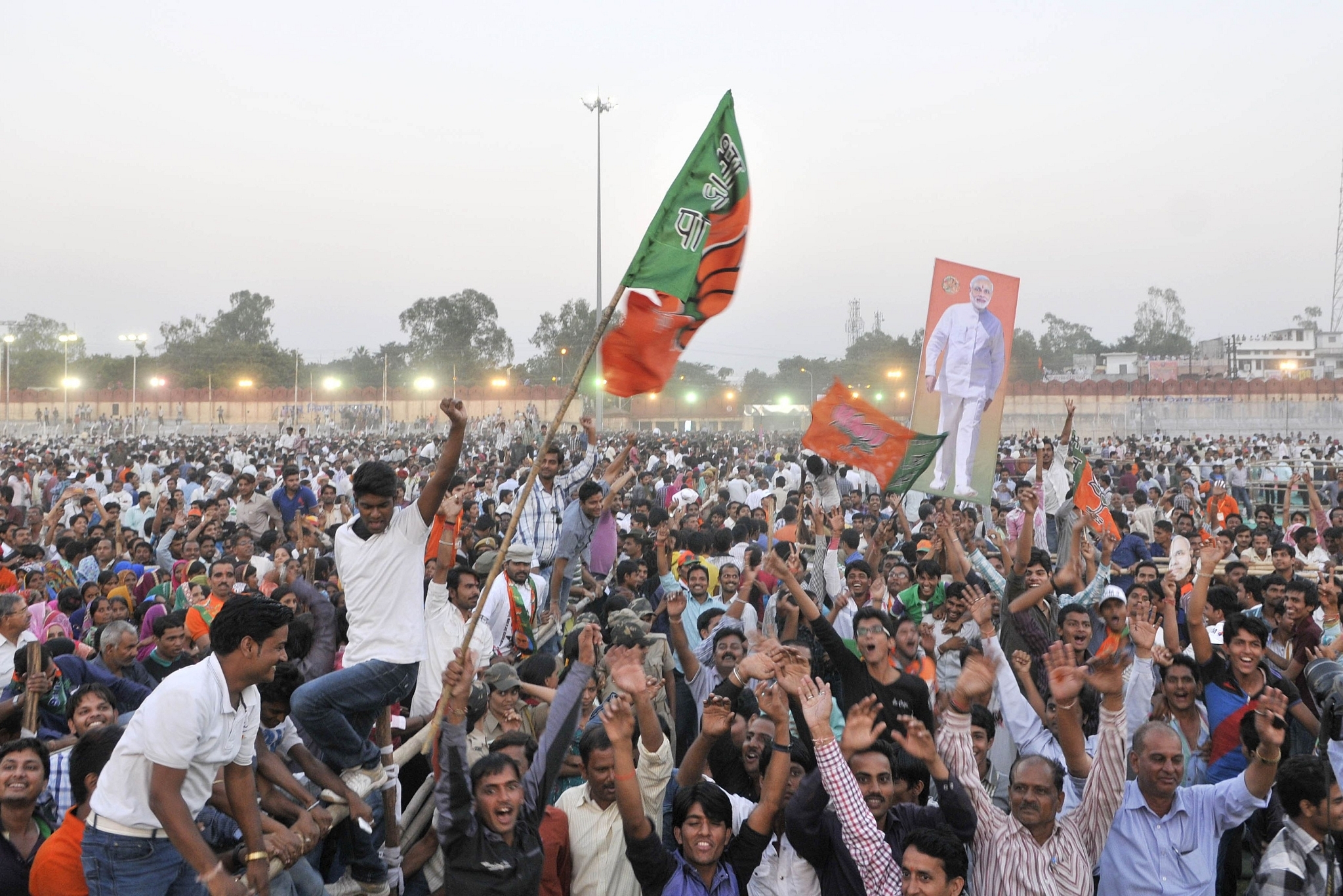  BJP supporters and workers gathered during a BJP rally (Himanshu Vyas/Hindustan Times via Getty Images)