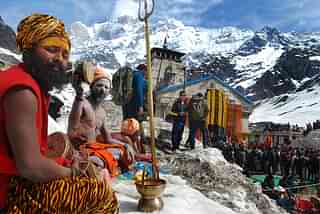 Seers and tourists at the Kedarnath shrine. (Vinay Santosh Kumar/Hindustan Times via Getty Images)
