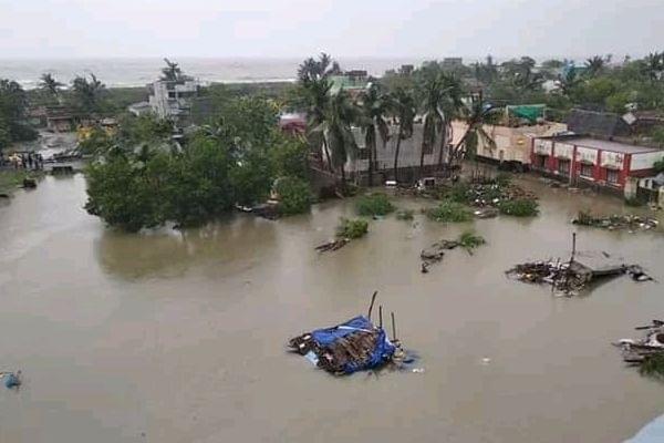 A village flooded by Cyclone Gaja downpour in Nagapattinam district. 