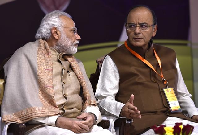 Prime Minister Narendra Modi  and Finance inister Arun Jaitley during the National Office Bearers Meeting at NDMC Convention Centre on 6 January 2017 in New Delhi. (Virendra Singh Gosain/Hindustan Times via Getty Images)&nbsp;