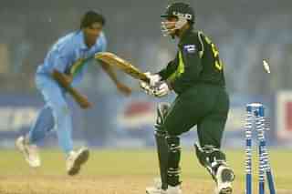 Pakistani batsman being clean bowled (Scott Barbour/Getty Images)