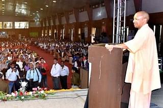 Yogi Adityanath speaking at Jnan Kumbh (Photo from Twitter)