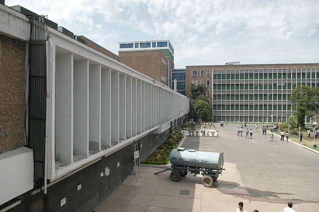 AIIMS Delhi. (Sumeet Inder Singh/The India Today Group/Getty Images)