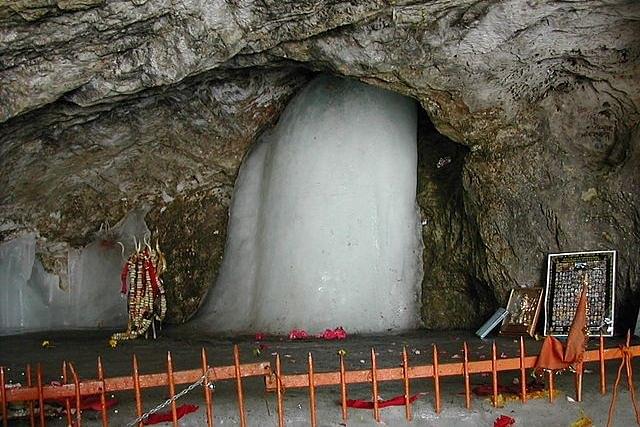 Ice Shivlinga At Amarnath in Jammu and Kashmir. (Representative image) (Gktambe via Wikimedia Commons)