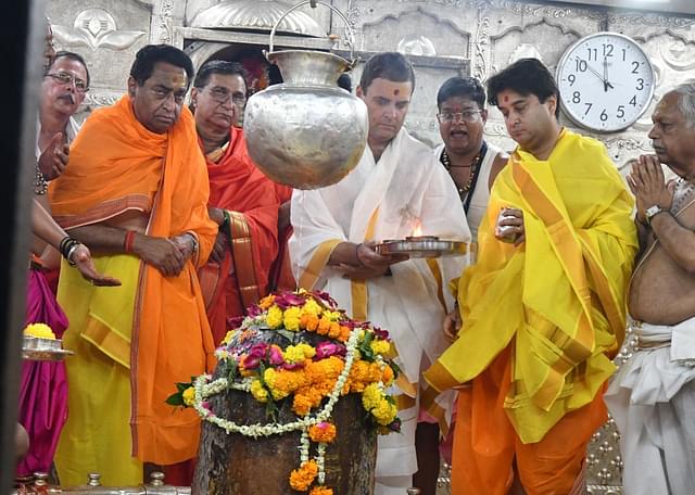Rahul Gandhi offering prayers at the Mahakal temple in Ujjain before the MP elections. (Photo by Mujeeb Faruqui/Hindustan Times via Getty Images)