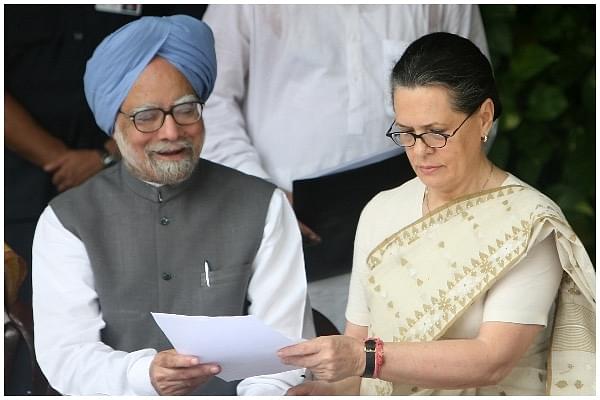 Former prime minister Manmohan Singh and Sonia Gandhi (Shekhar Yadav/India Today Group/Getty Images)
