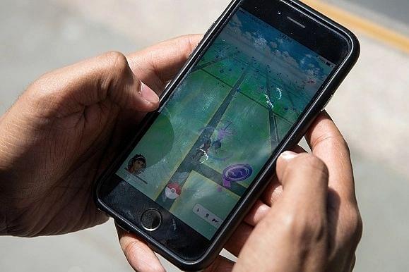 Annual mobile gaming revenue in India is projected to grow to USD 943 million in 2022. (representative image) (Photo by Drew Angerer/Getty Images)