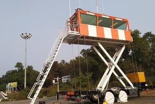 Mobile air traffic control tower (Facebook)