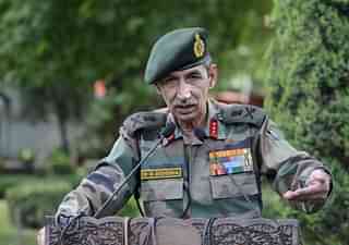 Commanding-in-Chief of Northern Command Lt. Gen. Hooda addresses a press conference in BB cant army base camp on 19 August 2016 of Srinagar. (Waseem Andrabi/Hindustan Times via Getty Images)&nbsp;
