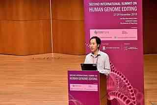 He Jiankui speaking at the Second International Summit on Human Genome Editing in Hong Kong. (Iris Tong for VOA Chinese via Wikipedia)