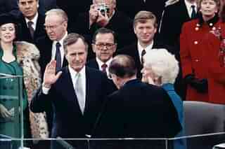 Bush taking the Presidential Oath (Library of Congress/Wikipedia)