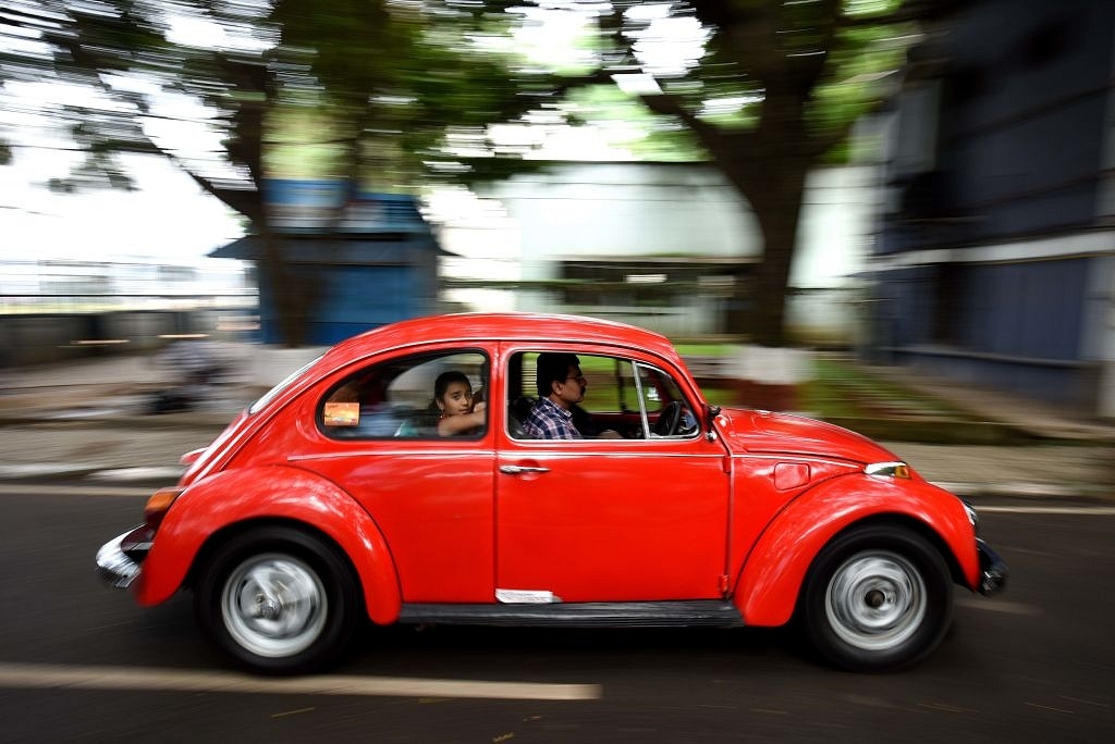 Volkswagen Beetle. (Arijit Sen/Hindustan Times via Getty Images)