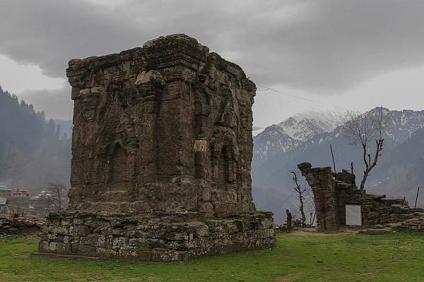 The ruins of the Sharada Peeth temple. (Photo by Mudabbir Maajid via Wikipedia)