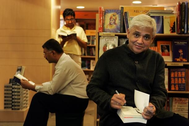 Amitav Ghosh  (Photo by Manoj Patil/Hindustan Times via Getty Images)