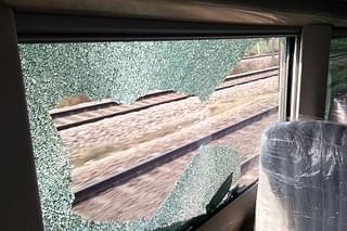 Train 18’s window vandalised by miscreants (@ManiSudhanshu58/Twitter)