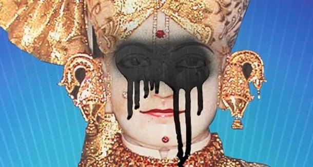 Desecration of deity (Pic via Twitter)