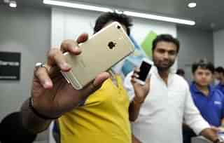 iPhones  (Photo by Sunil Ghosh /Hindustan Times via Getty Images)