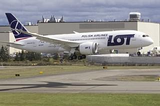 A Lot Polish Airlines aircraft lands in Washington (Stephen Brashear/Getty Images)