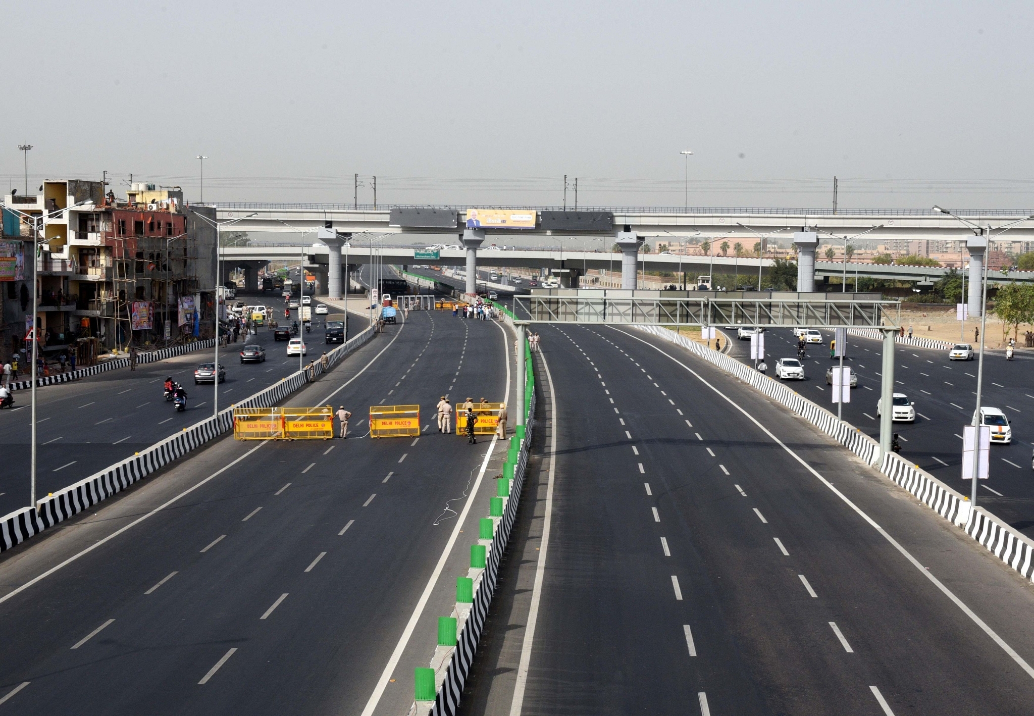 A 9 km long section of the Delhi-Meerut Expressway which was inaugurated by Prime Minister Narendra Modi. (Arvind Yadav/Hindustan Times via Getty Images)&nbsp;