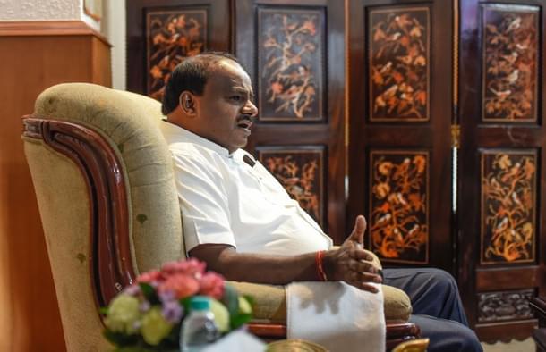 Karnataka Chief Minister H D Kumaraswamy   (Burhaan Kinu/Hindustan Times via Getty Images) 