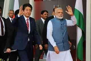 Prime Minister Narendra Modi and Japanese Prime Minister Shinzo Abe. (Siddharaj Solanki/Hindustan Times via GettyImages)&nbsp;
