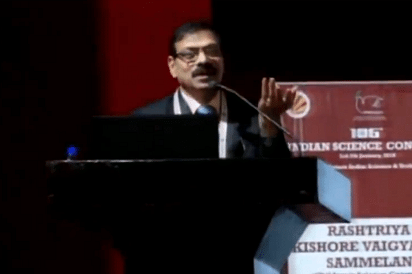 G N Rao, Vice Chancellor at Andhra University, speaking at the Indian Science Congress. (screengrab)