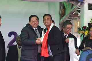 Sikkim Chief Minister Pawan Chamling hands out appointment letters. (pic via Facebook)