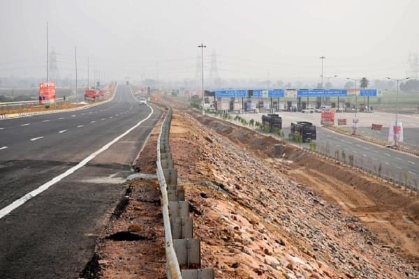 Representative image of an expressway in Gurugram (Parveen Kumar/Hindustan Times via Getty Images)