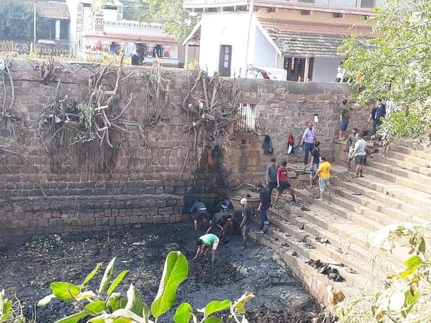 Cleanup by Y B volunteers at Ramateertha Kalyani at Jamkhandi