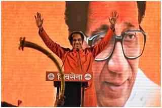 Shiv Sena chief Uddhav Thackeray addresses a rally in Goregaon. (Pratham Gokhale/Hindustan Times via GettyImages) &nbsp;