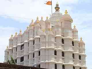 Shri Siddhivinayak temple, Mumbai (@<a href="https://commons.wikimedia.org/w/index.php?title=User:Darwininan&amp;action=edit&amp;redlink=1">Darwininan</a>/Wikipedia)&nbsp;