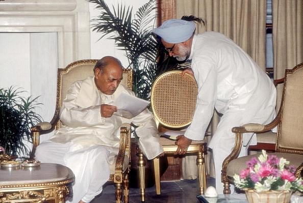 PV Narasimha Rao, Prime Minister with Manmohan Singh (Prashant Panjiar/The India Today Group/Getty Images)