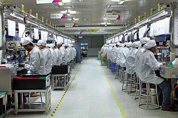 Smartphone assembly in India. (@AmitHPanchal/Twitter)
