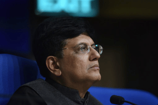 Union Finance Minister Piyush Goyal, during a press conference on the interim budget 2019 in New Delhi on 1 February. (Vipin Kumar/Hindustan Times via Getty Images)