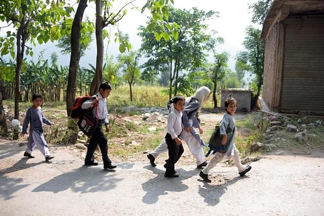 Kashmiri schoolchildren