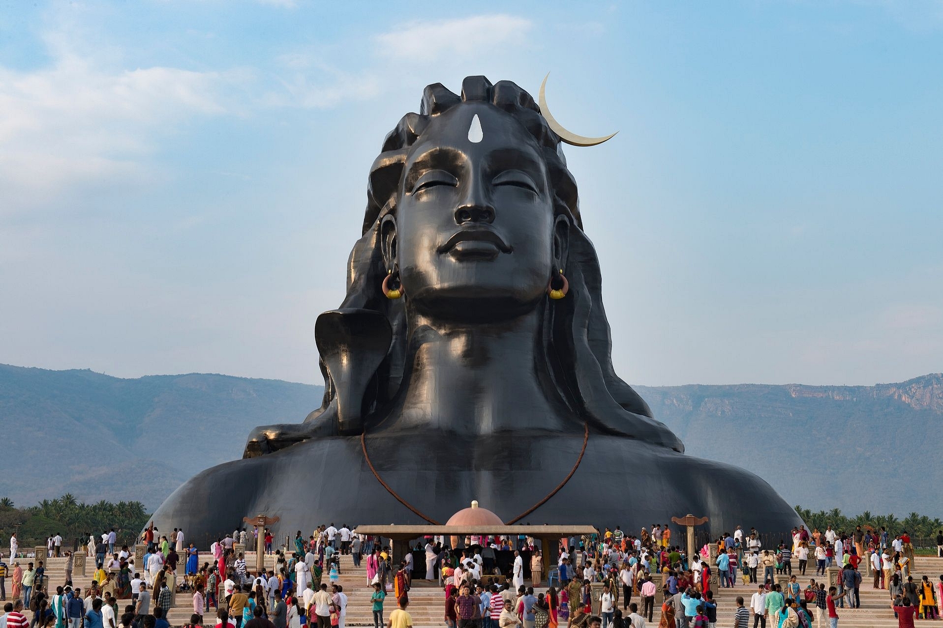 Adiyogi Shiva statue Haridwar Parvati, SHIVA, hand, fictional Character png  | PNGEgg