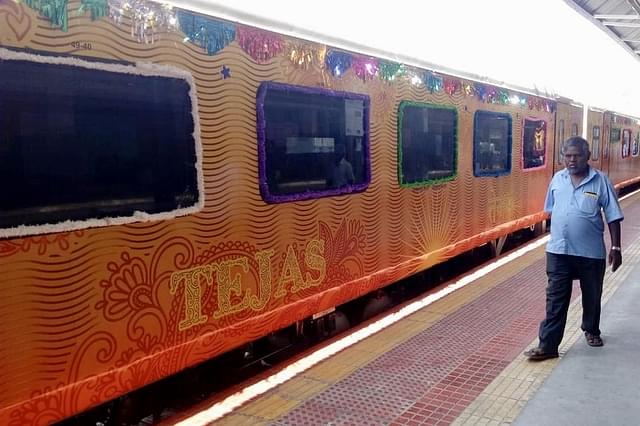 Madurai-Chennai Tejas Express (Pic: Twitter)