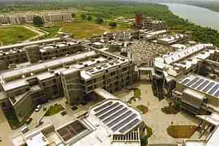 IIT Gandhinagar campus (Worldciv 2017 kushan/Wikimedia Commons)