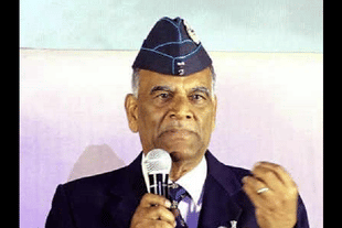 Air Marshal (retired) Simhakutty Varhtaman (Facebook)