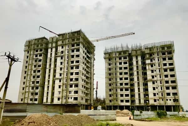 A housing project under construction. (Wikimedia Commons)