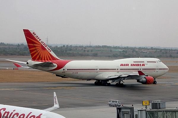 Air India Boeing plane. (Wikimedia Commons)