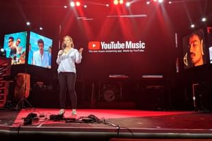 YouTube CEO Susan Wojcicki delivering welcome note at the music night (@YouTubeIndia/Twitter)
