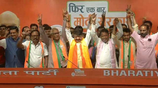 Trinamool leaders joining the BJP in the party headquarters.&nbsp;