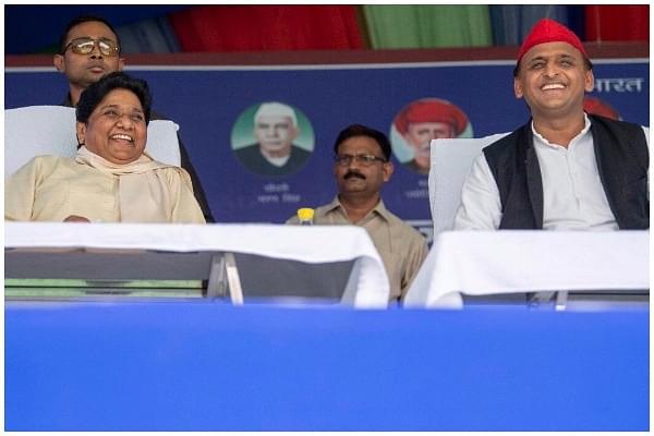 Mayawati and Akhilesh Yadav at an election rally in Uttar Pradesh. (Akhilesh Yadav/Twitter)