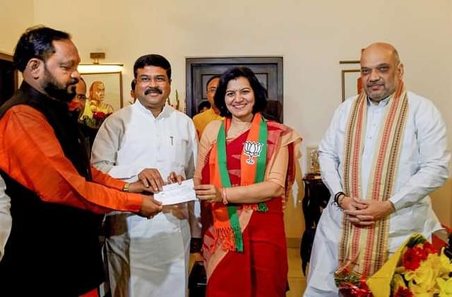 Aparajita Sarangi being inducted into the BJP. (Jagran)