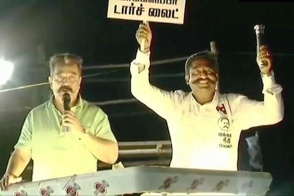 Kamal Haasan at the rally in Aravakurichi (@ANI/Twitter)
