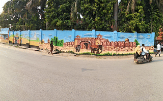 A glimpse of painted walls of Prayagraj